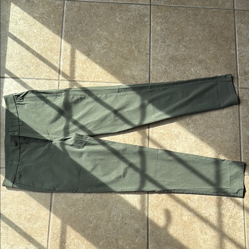 Lululemon ABC Commission Pants